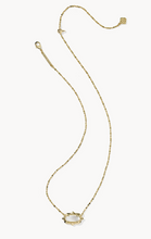 Load image into Gallery viewer, Elisa Scallop Frame Gold Short Pendant Necklace