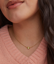 Load image into Gallery viewer, Cailin Gold Pendant Necklace in Light Green Crystal