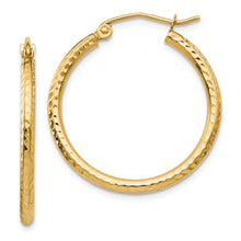 Load image into Gallery viewer, 14k Diamond-cut 2mm Round Tube Hoop Earrings
