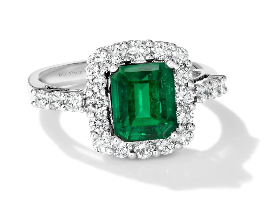 Platinum Ring | Costa Smeralda Emeralds™ 2 cts. | Vanilla Diamonds® 7/8 cts.